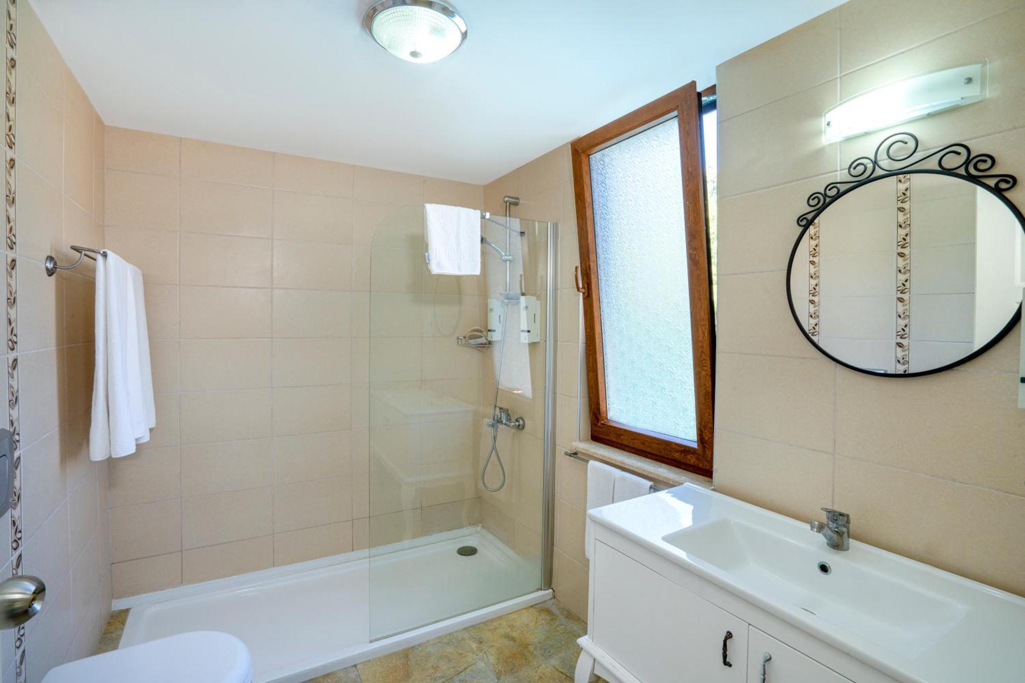 Alya Villa Butik Hotel Turunc Exterior photo