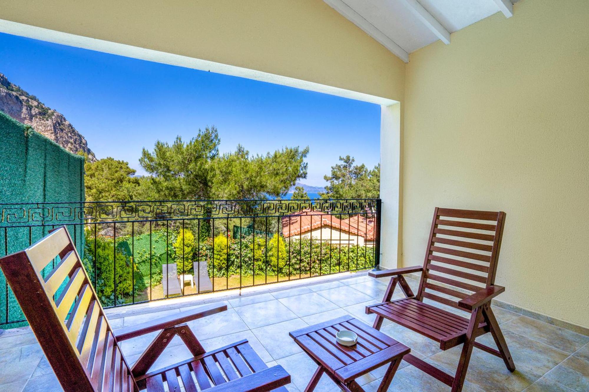 Alya Villa Butik Hotel Turunc Exterior photo