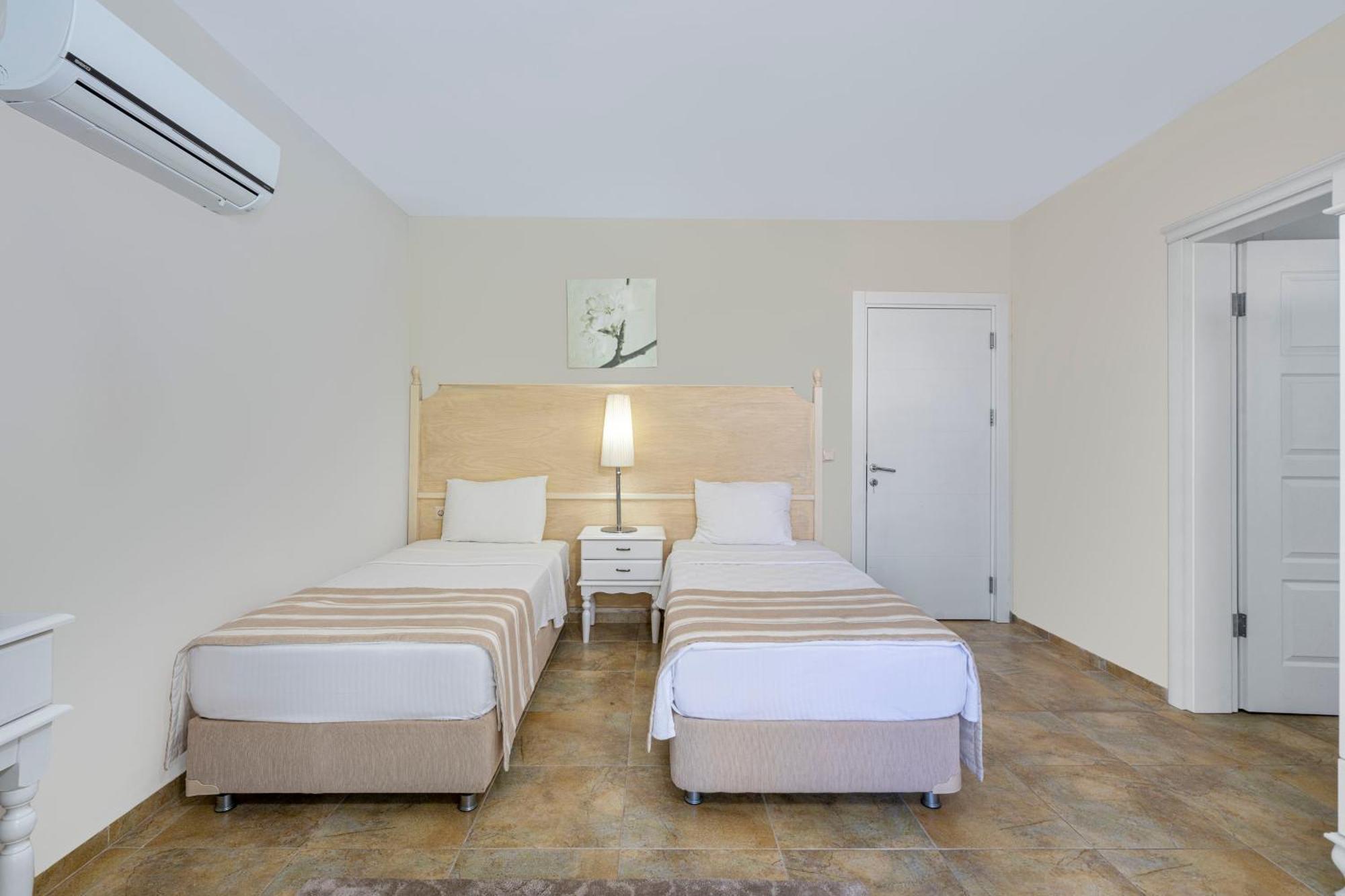 Alya Villa Butik Hotel Turunc Exterior photo