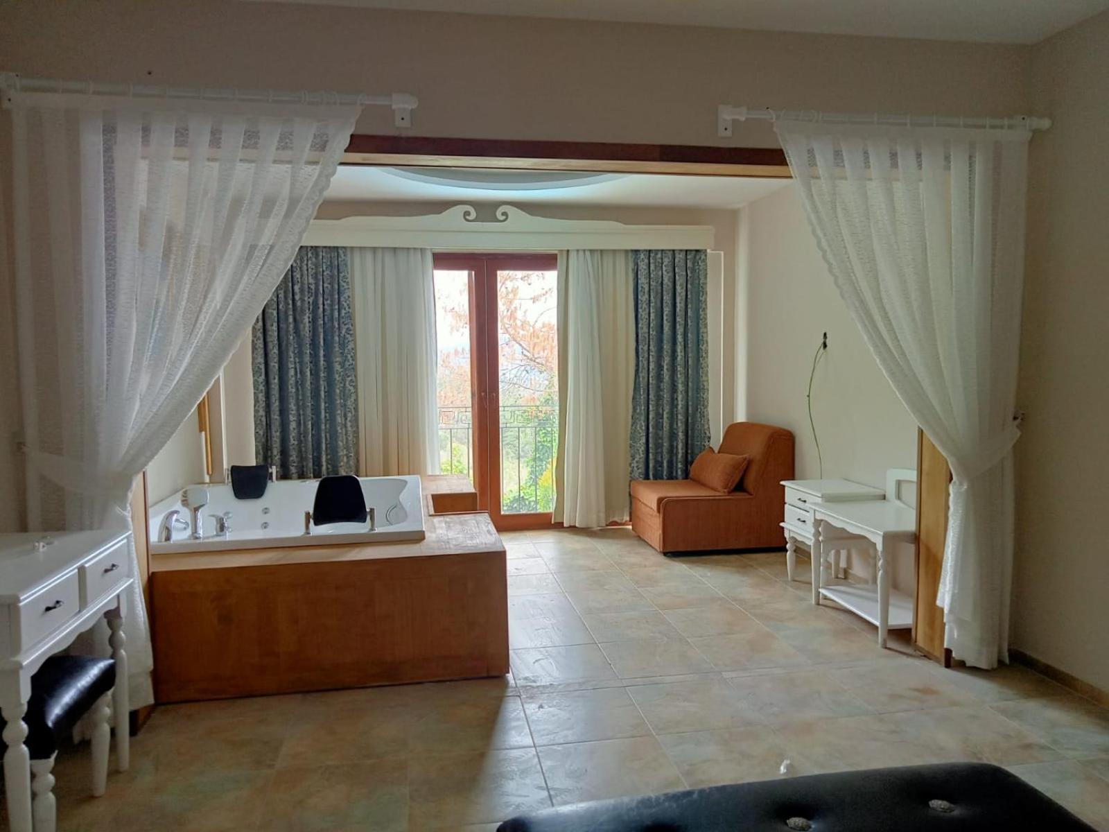 Alya Villa Butik Hotel Turunc Exterior photo